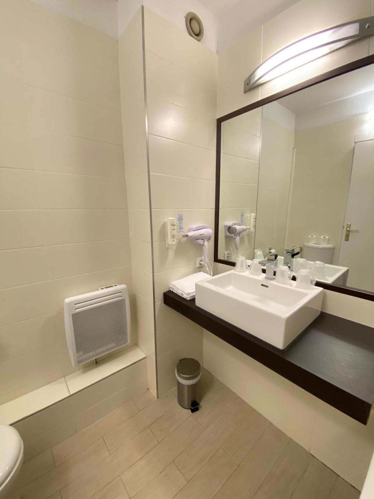 Contact Hotel Des Etats-Unis Тулуза Экстерьер фото
